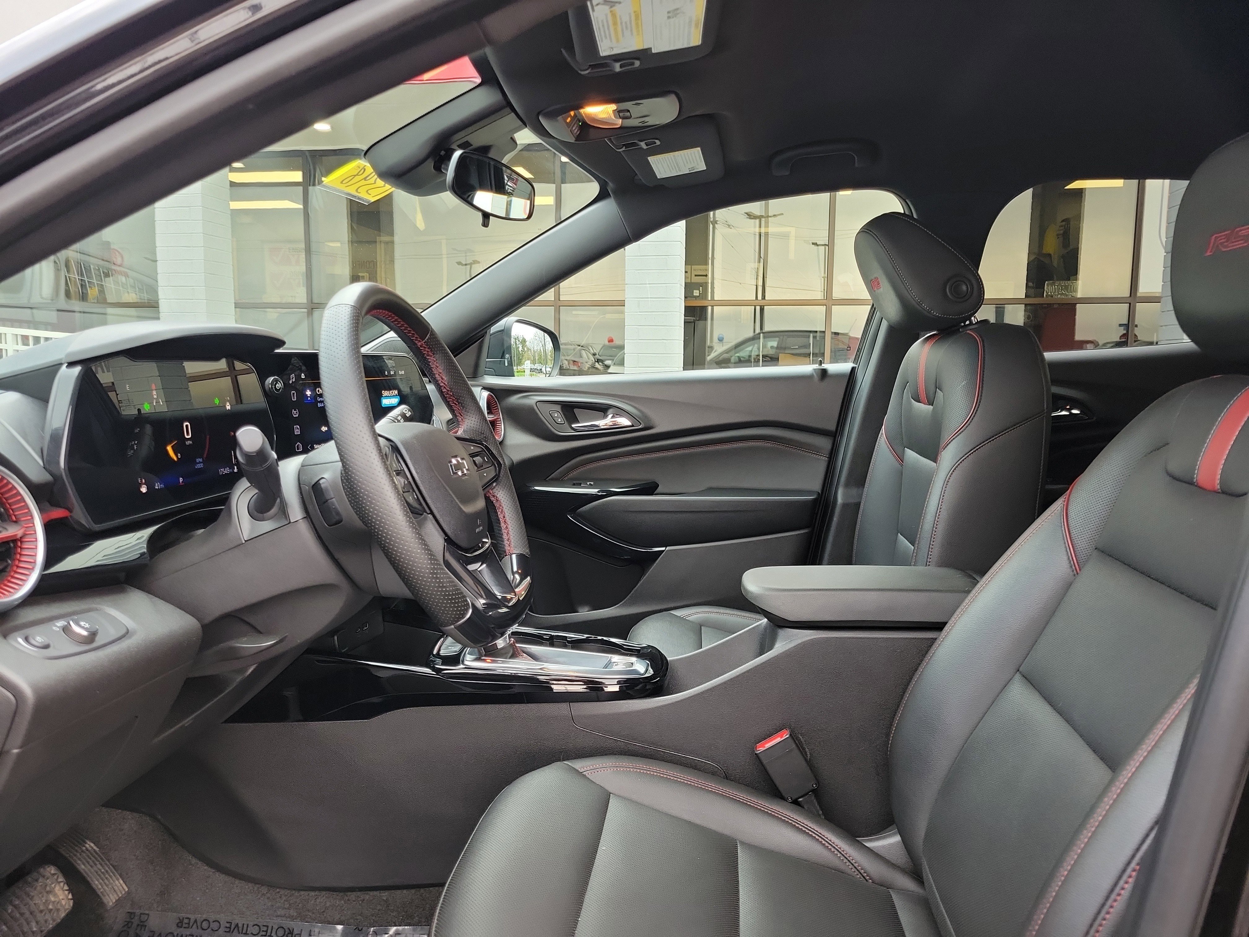 Used 2025 Mosaic Black Metallic Chevrolet 2RS image 15
