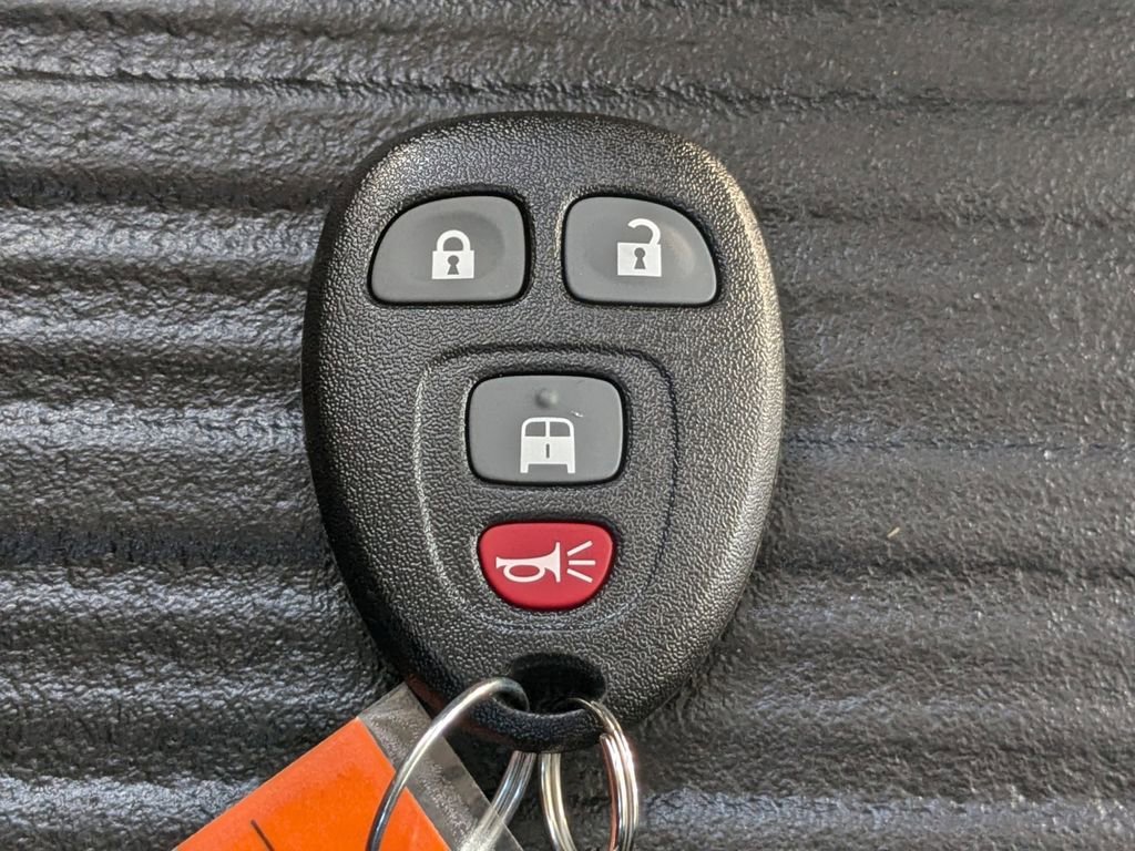 2025 Chevrolet Express Cargo Work Van - Photo 34