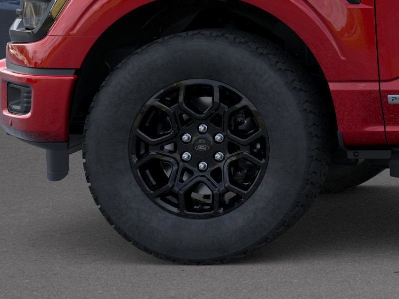 New 2026 Ruby Red Metallic Tinted CC Ford XLT image 20