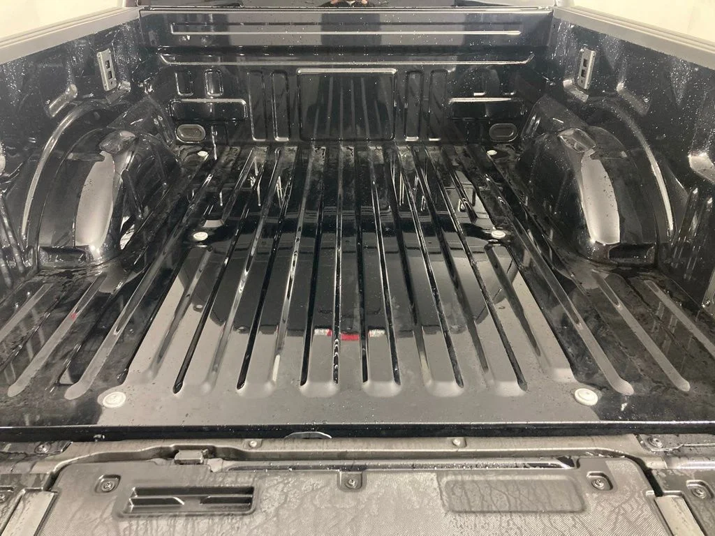 New 2025 Agate Black Metallic Ford Tremor® image 22