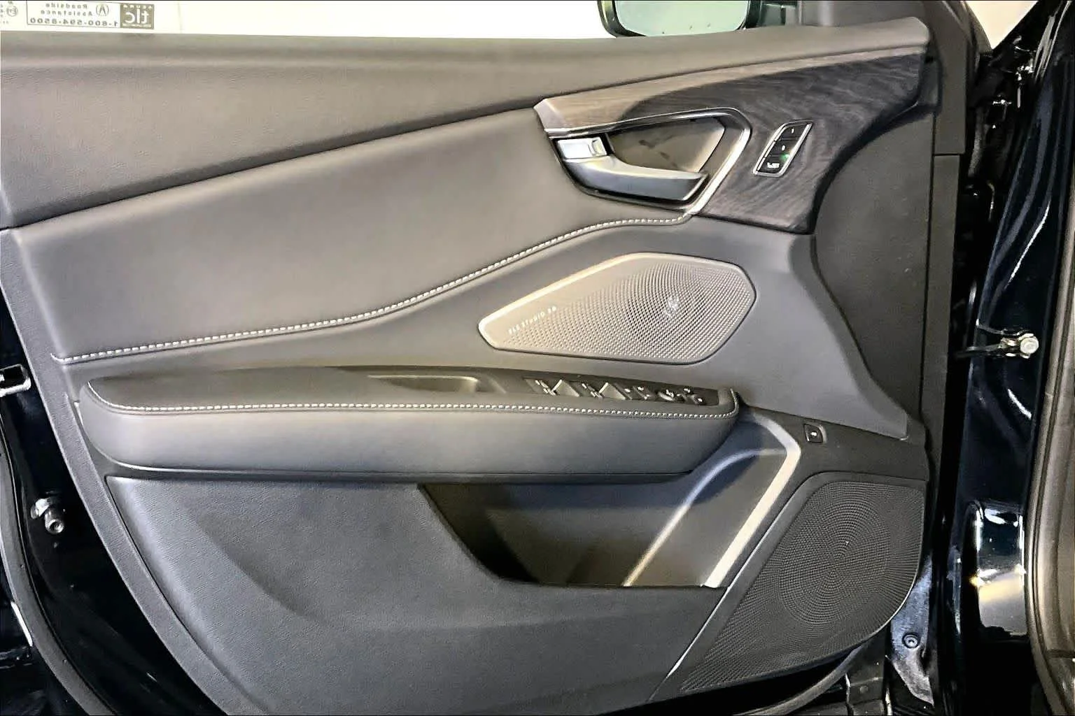 New 2026 Majestic Black Pearl Acura With Advance Package image 12
