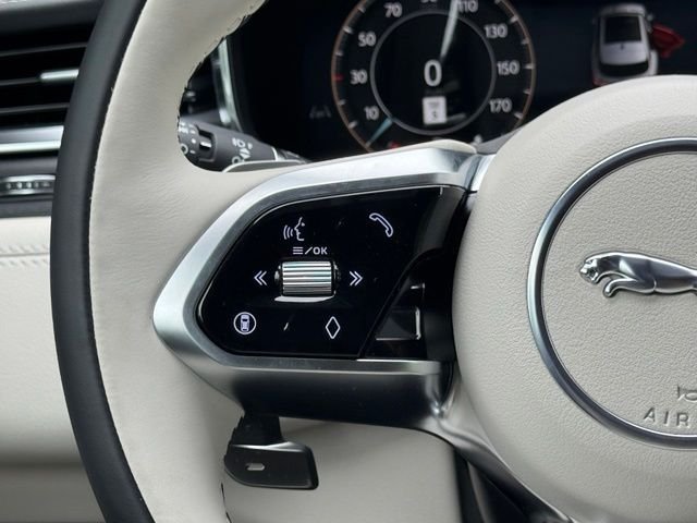 2026 Jaguar F-Pace R-Dynamic S - Photo 23