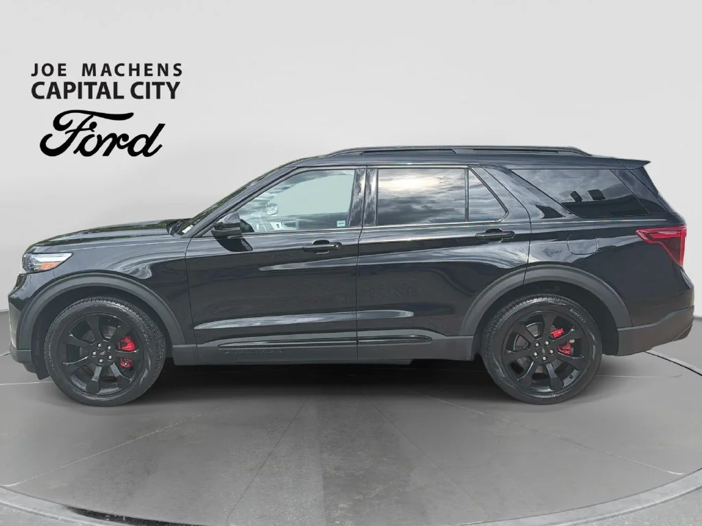 Used 2023 Agate Black Metallic Ford ST image 8