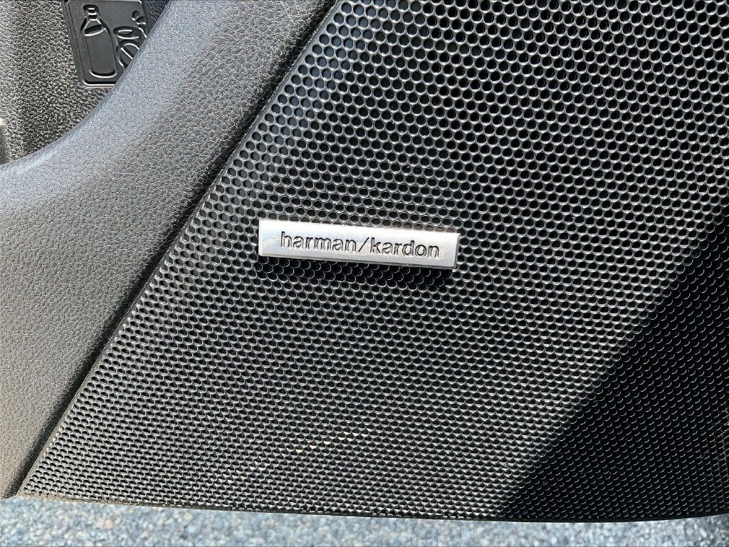 Used 2024 Crystal Black Silica Subaru Limited image 27
