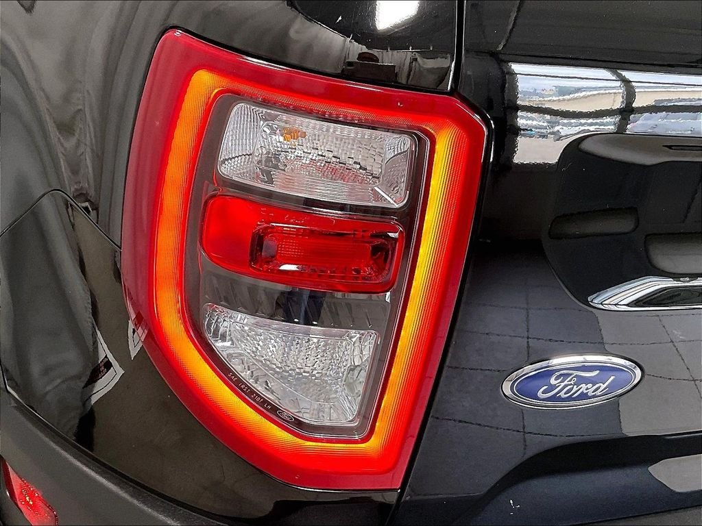 Used 2023 Black Ford Outer Banks image 33