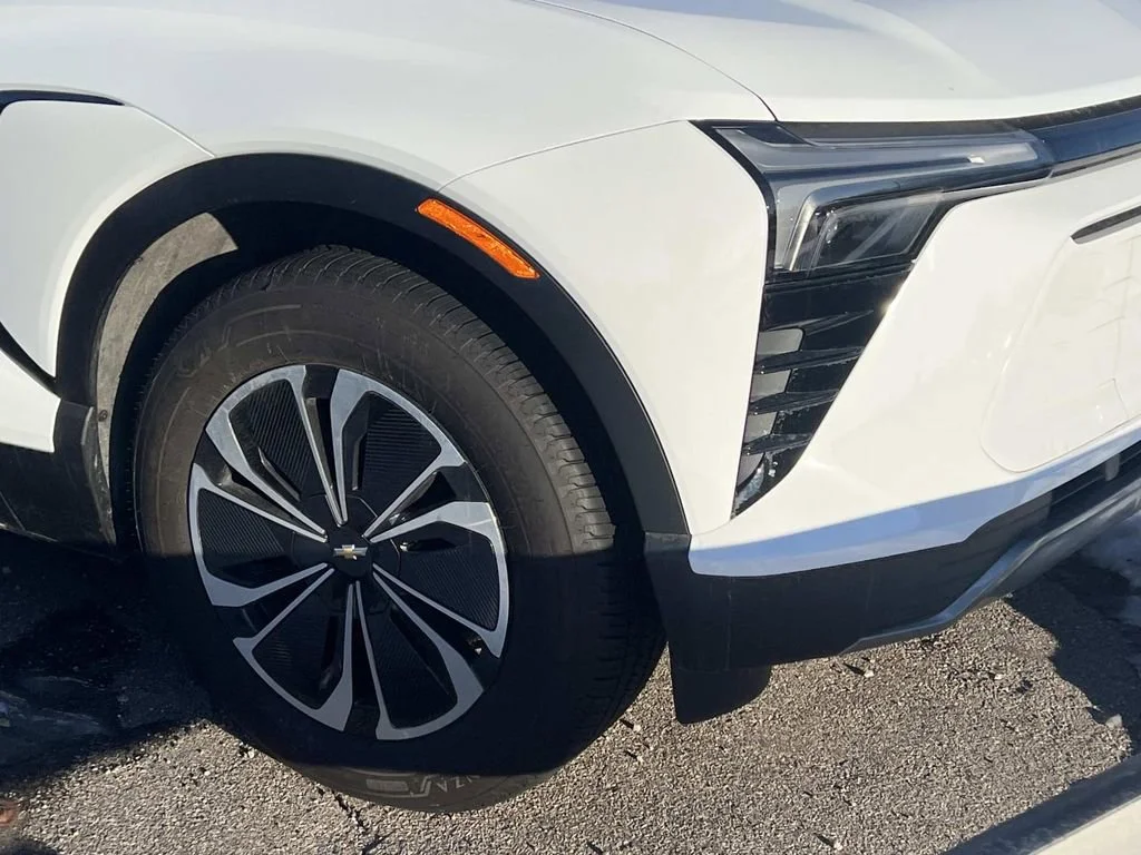 2026 Chevrolet Blazer EV LT - Photo 25
