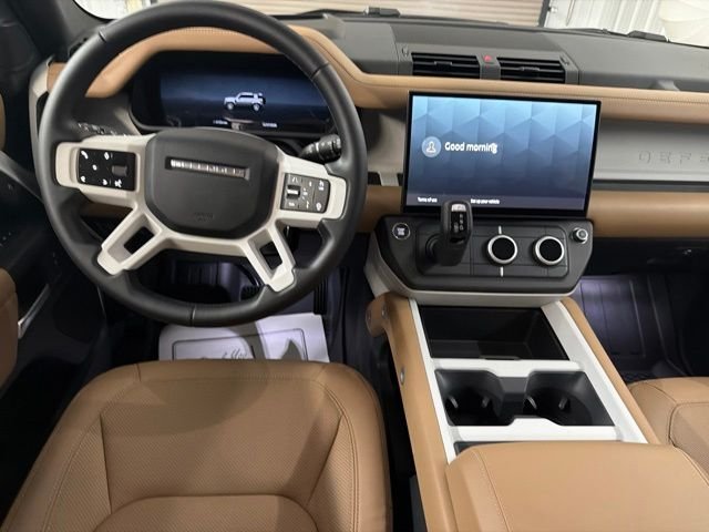 Certified Used 2026 Fuji White Land Rover S image 26