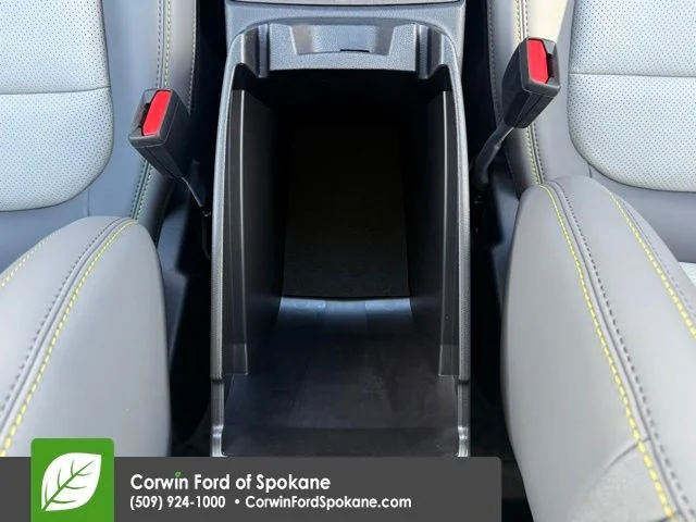 New 2026 Space White Metallic Ford Badlands image 31