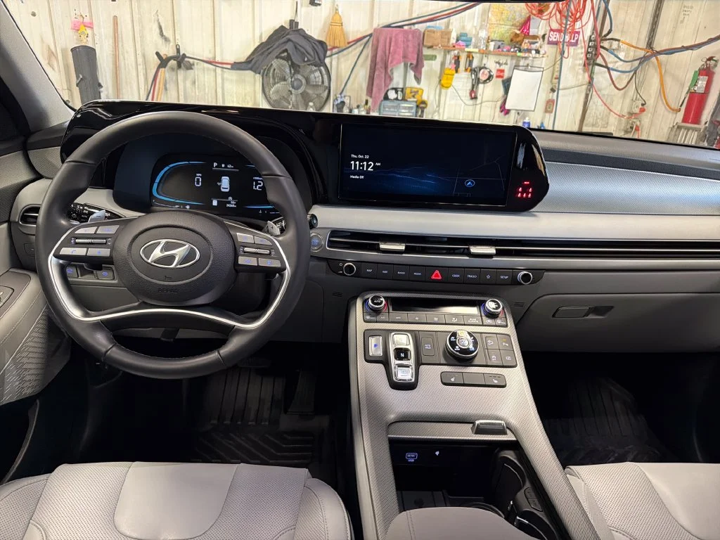 Certified Used 2025 Gray Hyundai SEL image 20