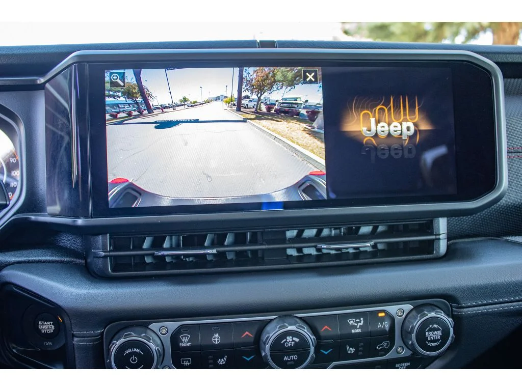 Used 2025 Mojito Jeep Rubicon image 41