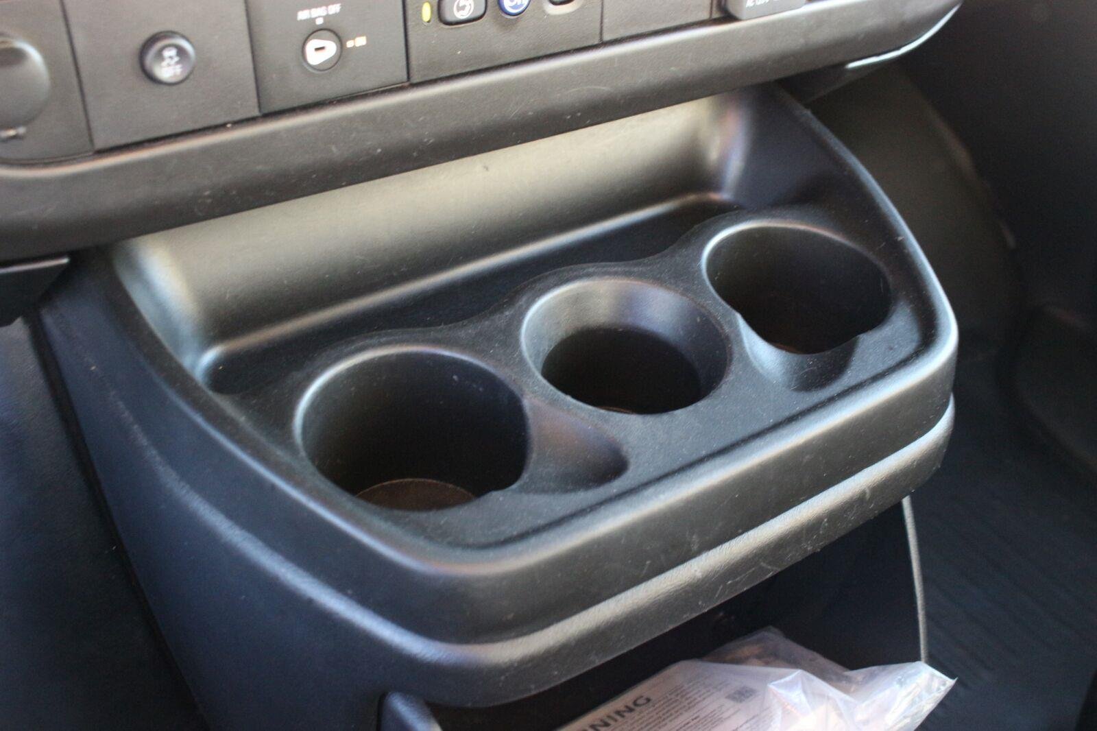Used 2021 SUMMIT WHITE Chevrolet RWD 2500 155" image 22