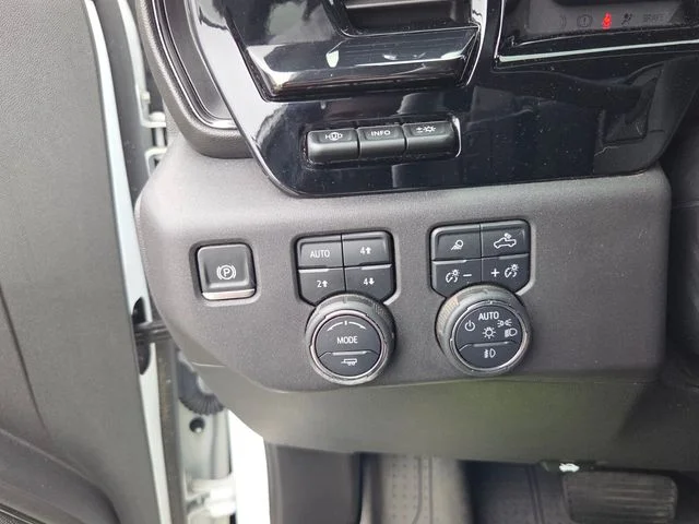 Used 2024 White Chevrolet ZR2 image 25