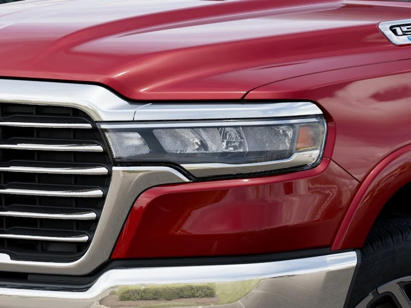 New 2026 Molten Red Pearl-Coat Exterior Paint RAM Laramie image 10