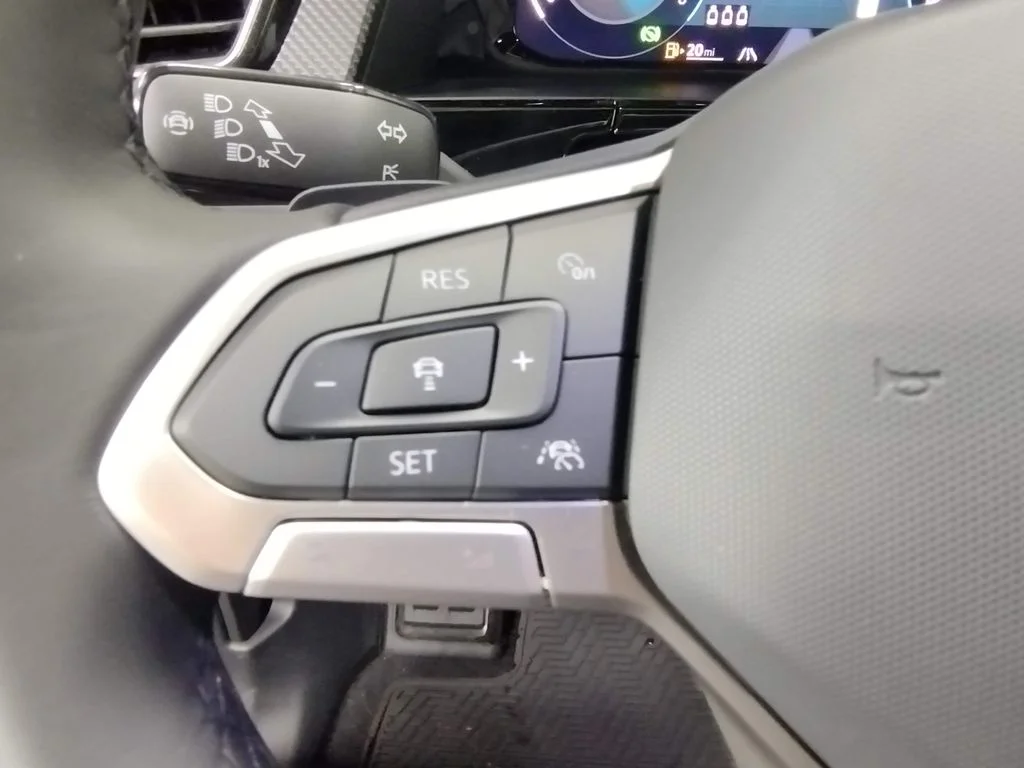 New 2026 White Volkswagen 2.0T SEL Premium R-Line image 30