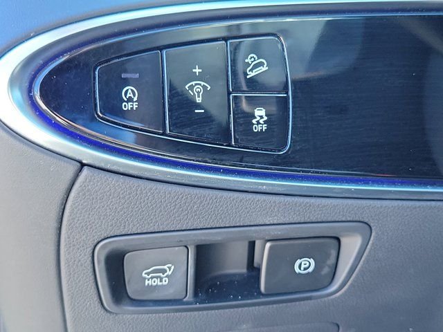 2024 GENESIS GV70 Standard - Photo 25