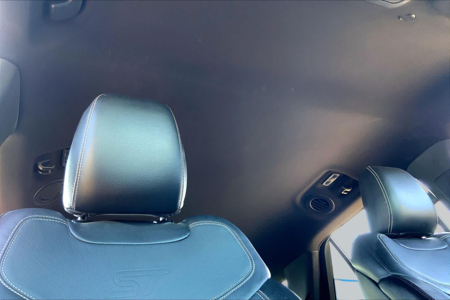 Used 2020 Agate Black Metallic Ford ST image 14