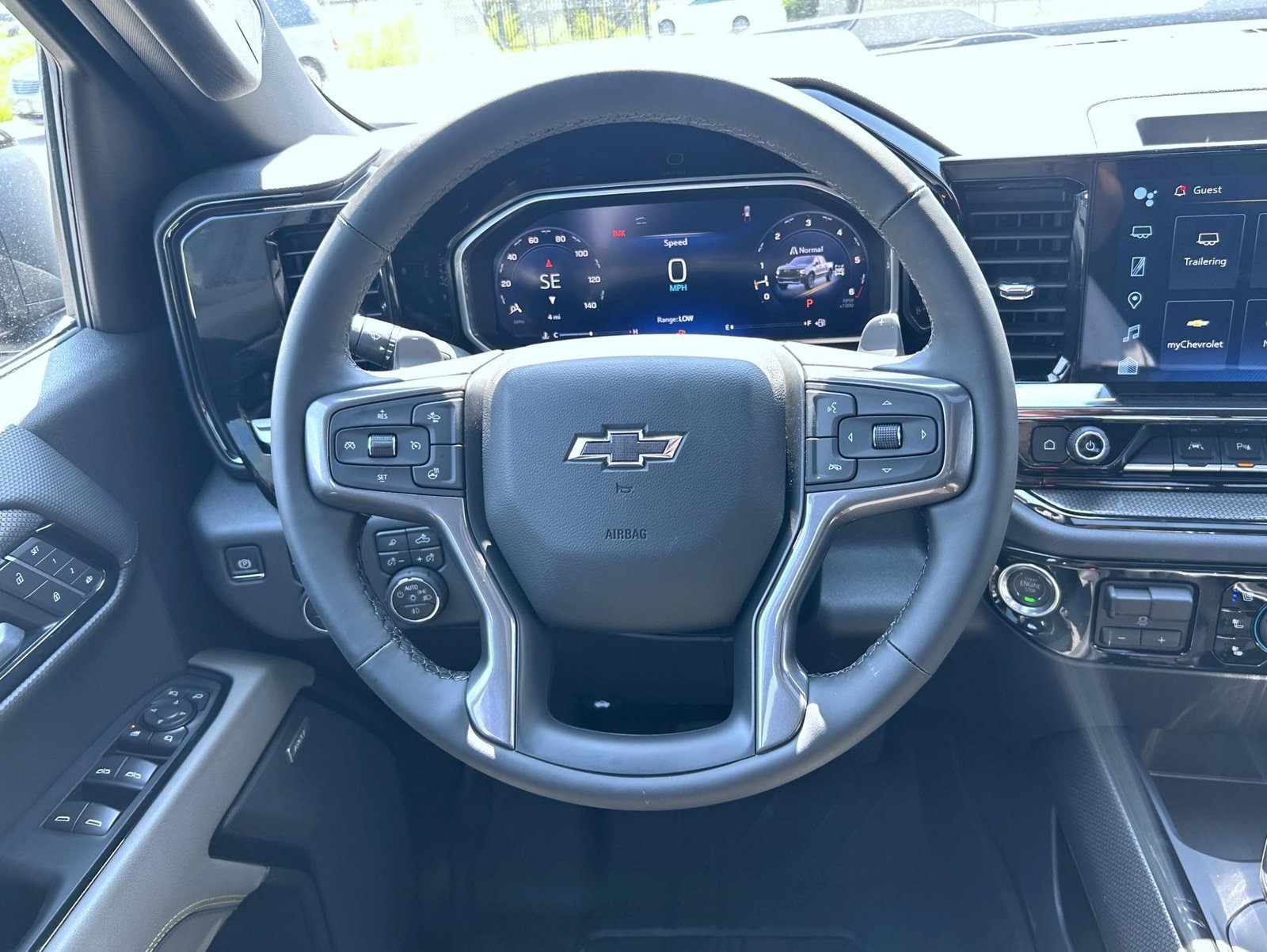 2026 Chevrolet Silverado 1500 ZR2 - Photo 11