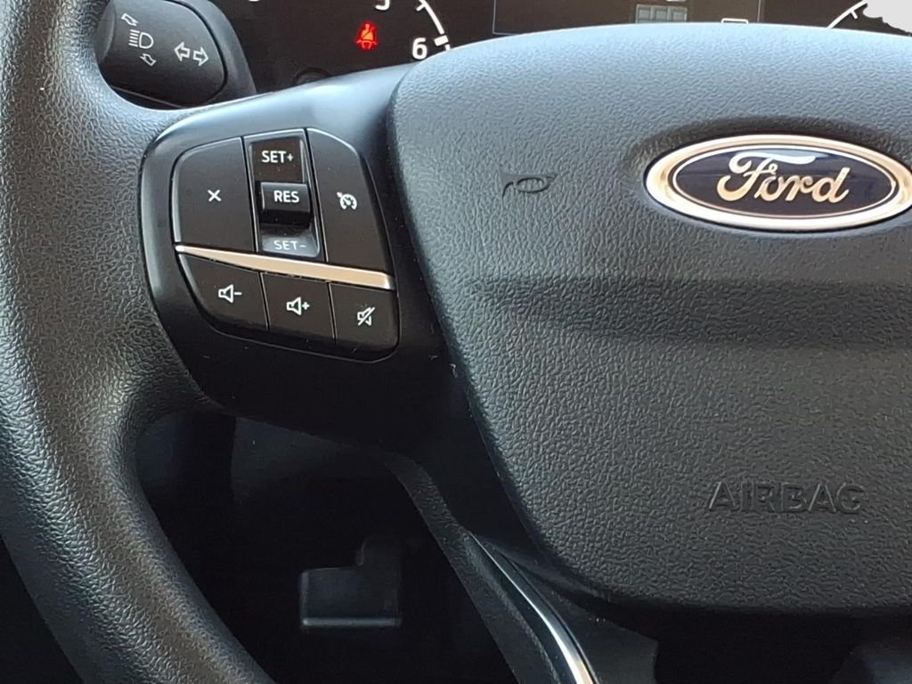 Used 2024 Oxford White Ford XLT image 10