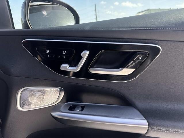 Used 2023 Black Mercedes-Benz GLC 300 image 14