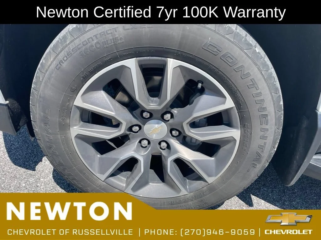 Used 2023 Summit White Chevrolet LT image 22