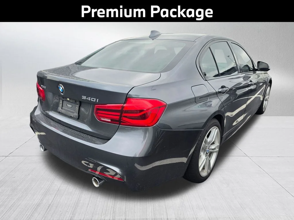 Used 2018 Gray BMW 340i xDrive image 5
