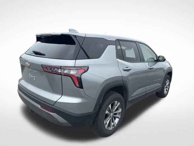 Used 2025 Gray Chevrolet LT image 5