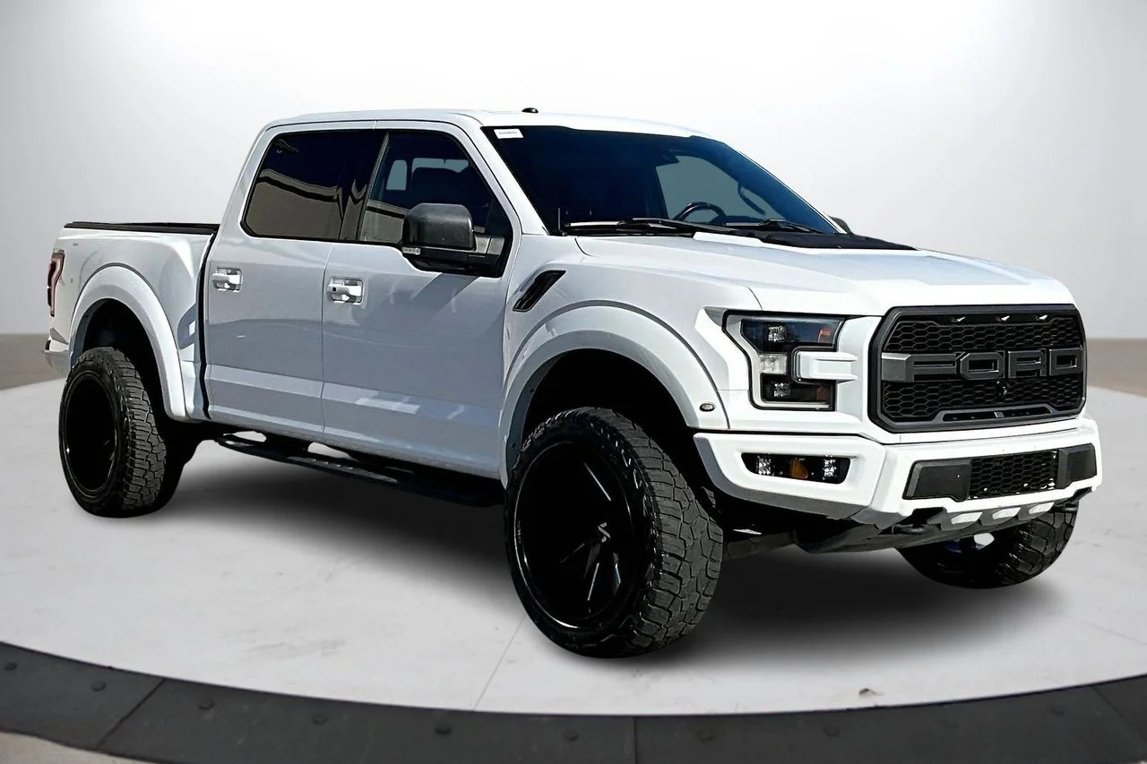 Used 2018 White Ford Raptor image 2