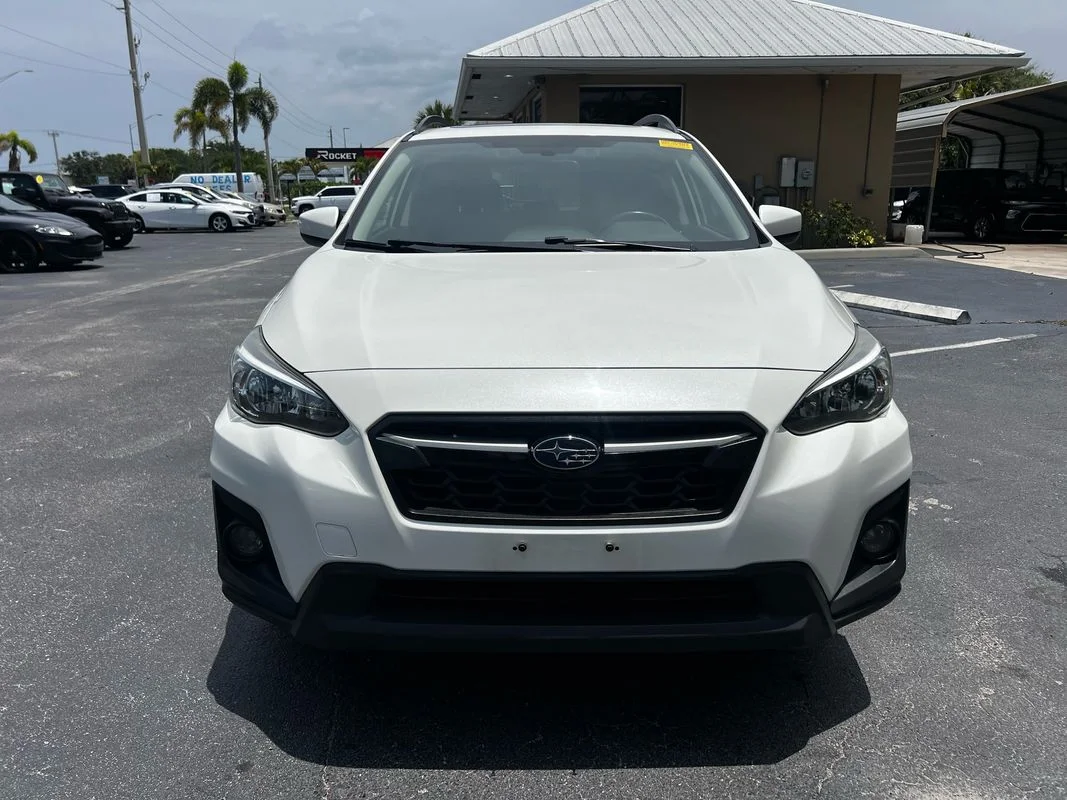Used 2018  Subaru 2.0i Premium image 11