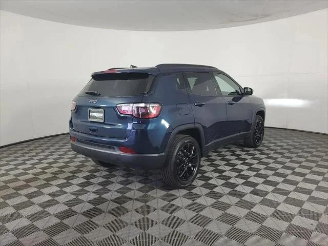 New 2026 Fathom Blue Pearl Coat Jeep Latitude image 30
