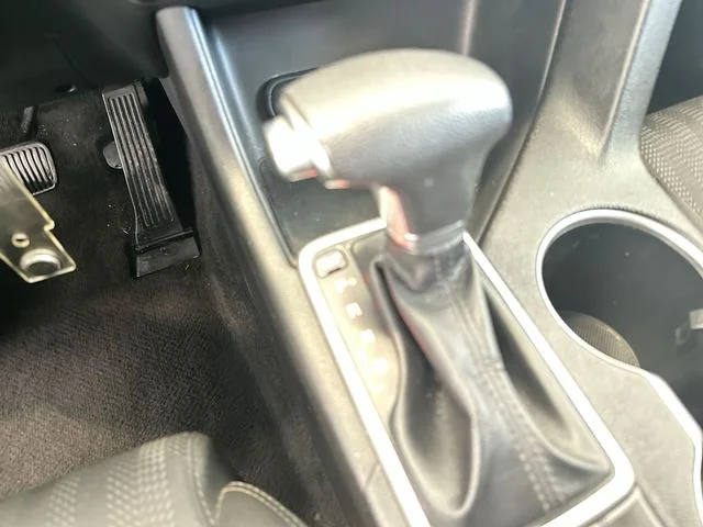 Used 2020 Silver Kia LX image 22