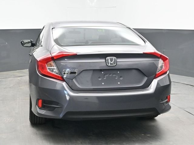 Used 2018 Gray Honda LX image 5
