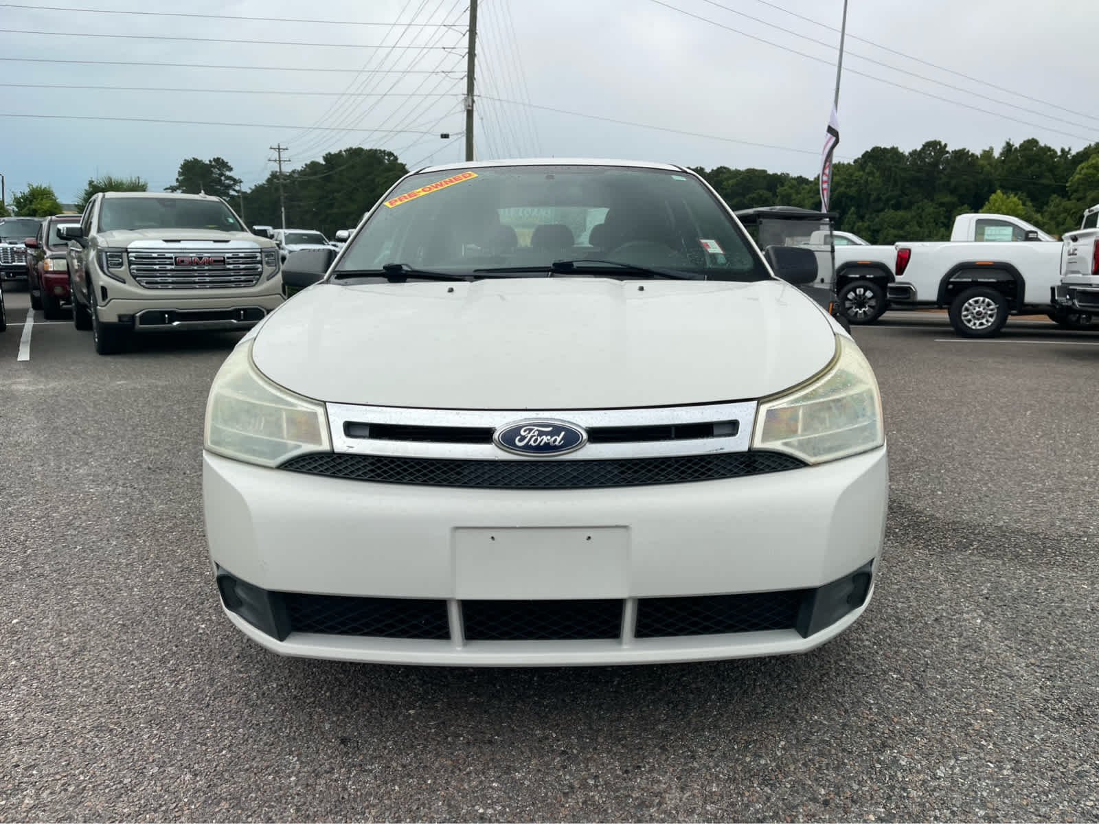 Used 2011 Ford Focus SE with VIN 1FAHP3FN1BW181778 for sale in Summerville, SC