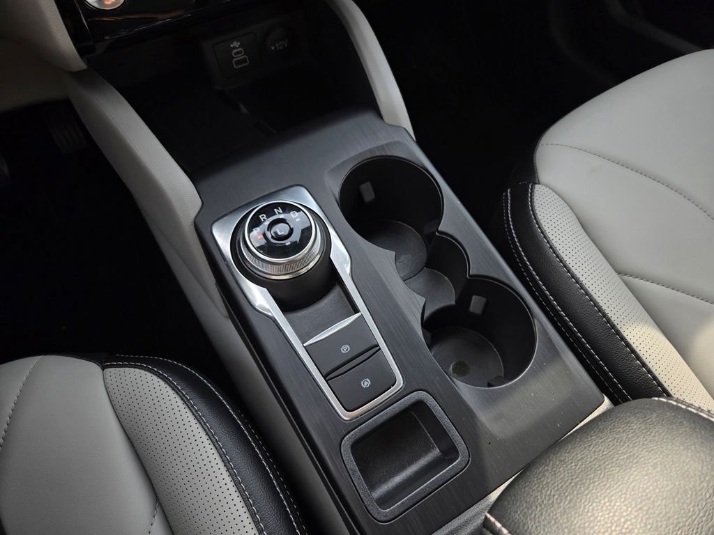 Used 2025 White Ford Base image 25