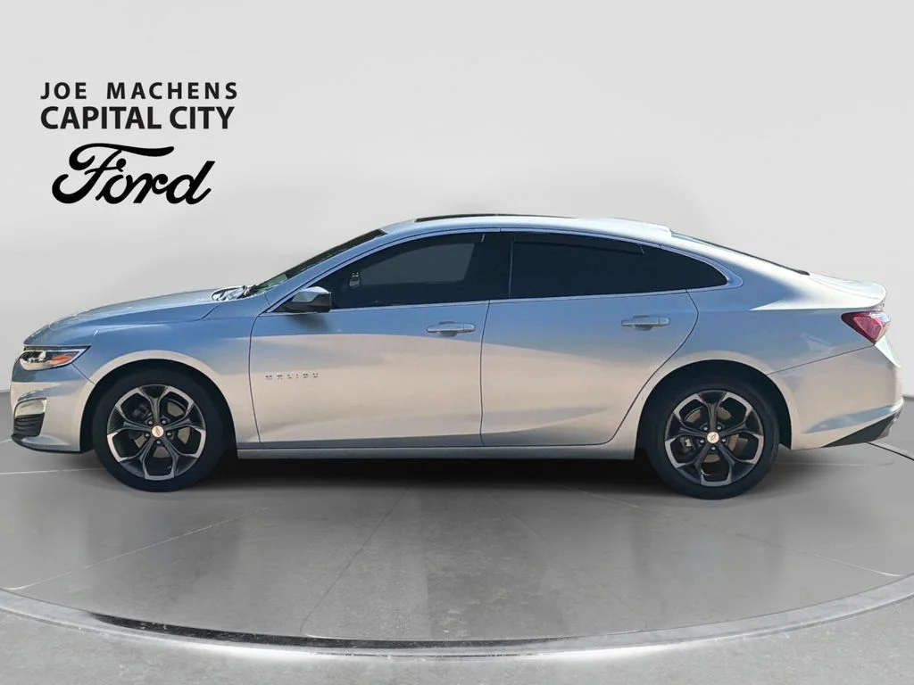 Used 2022 Silver Chevrolet LT image 8
