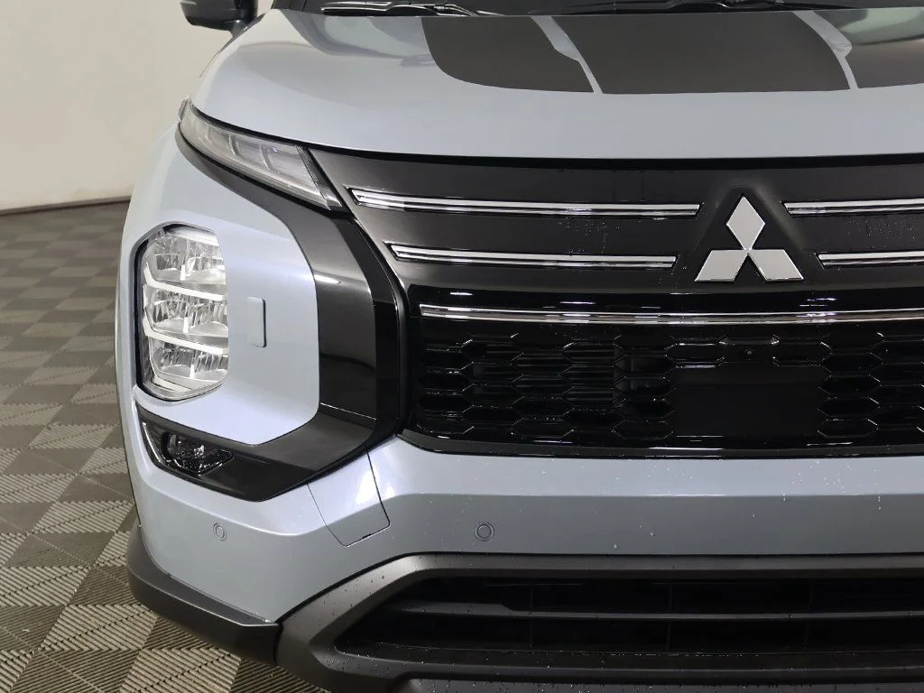 New 2026 Gray Mitsubishi TRAIL EDITION S-AWC image 15