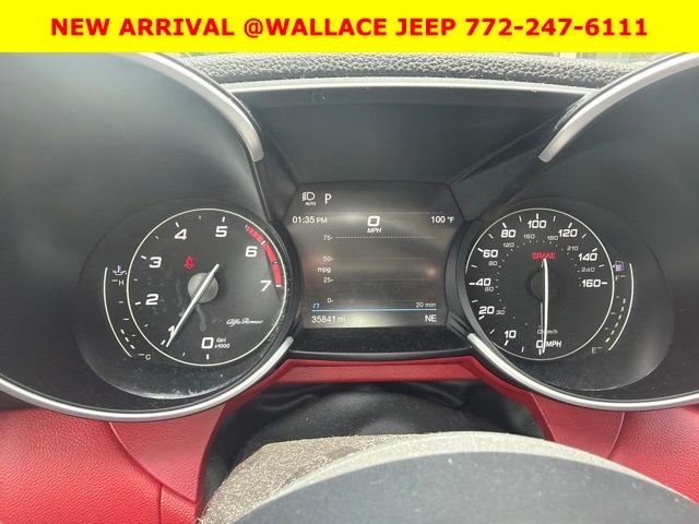 Used 2020  Alfa Romeo Base image 4