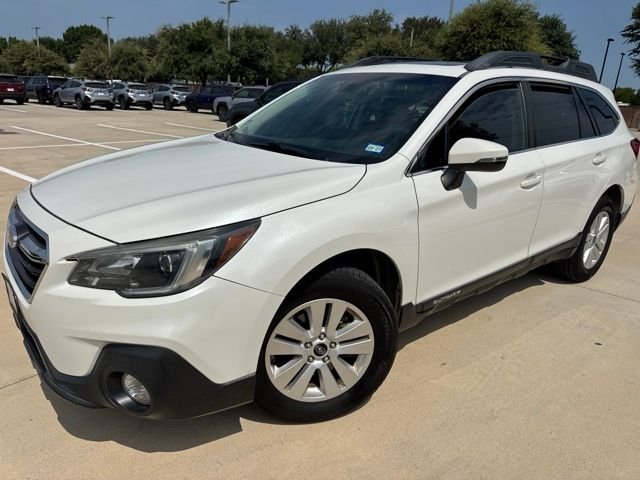 Used 2019 White Subaru 2.5i Premium image 6