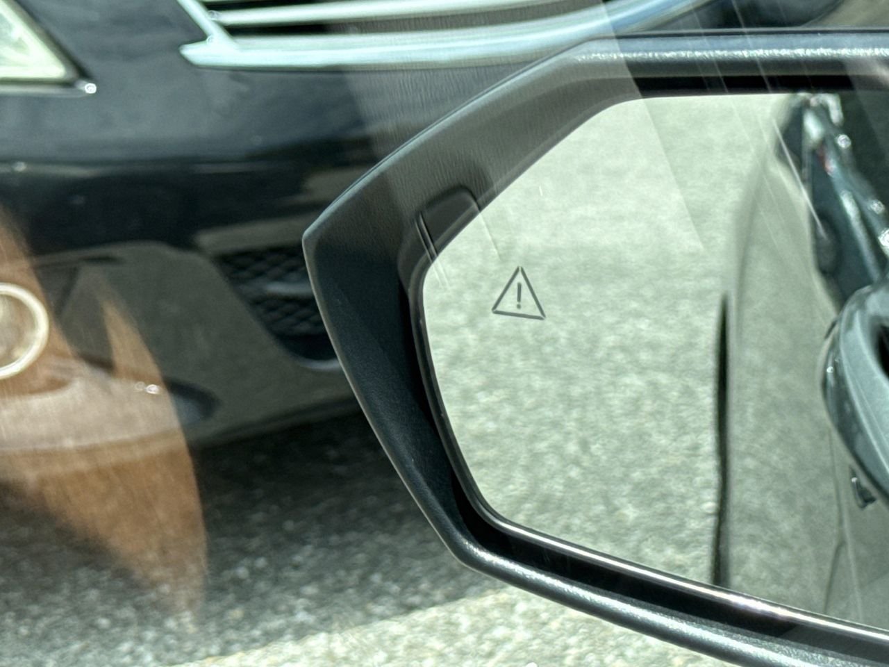 New 2026 Amazon Gray Hyundai SEL Sport Premium image 17