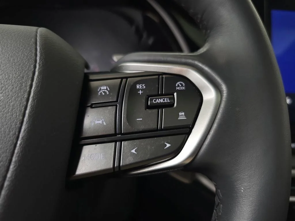 Used 2024 Black Lexus 350 image 21