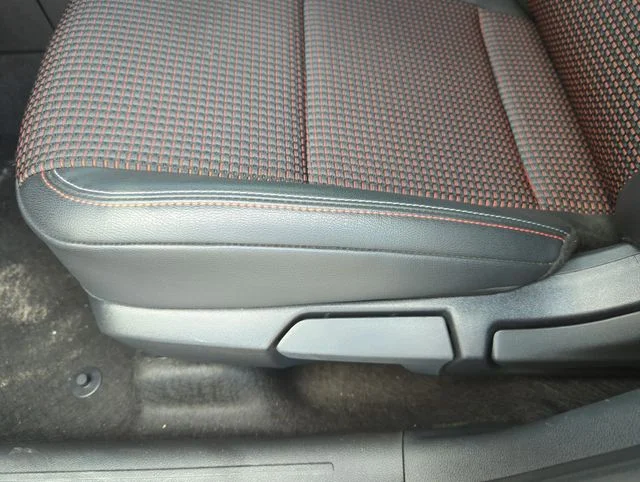 Used 2025 Black Nissan SR image 33