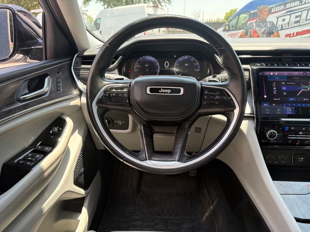 Used 2021 White Jeep Overland image 5