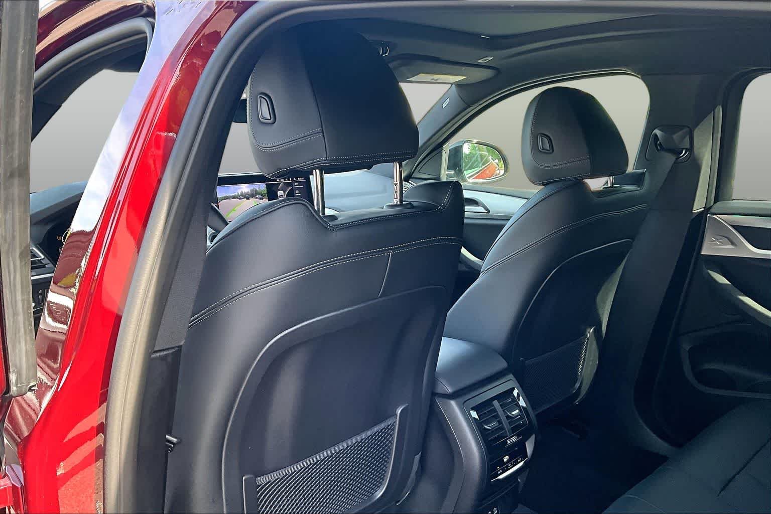 2025 BMW X4 30i - Photo 22