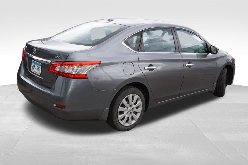 Used 2015 Gun Metallic Nissan SV image 3