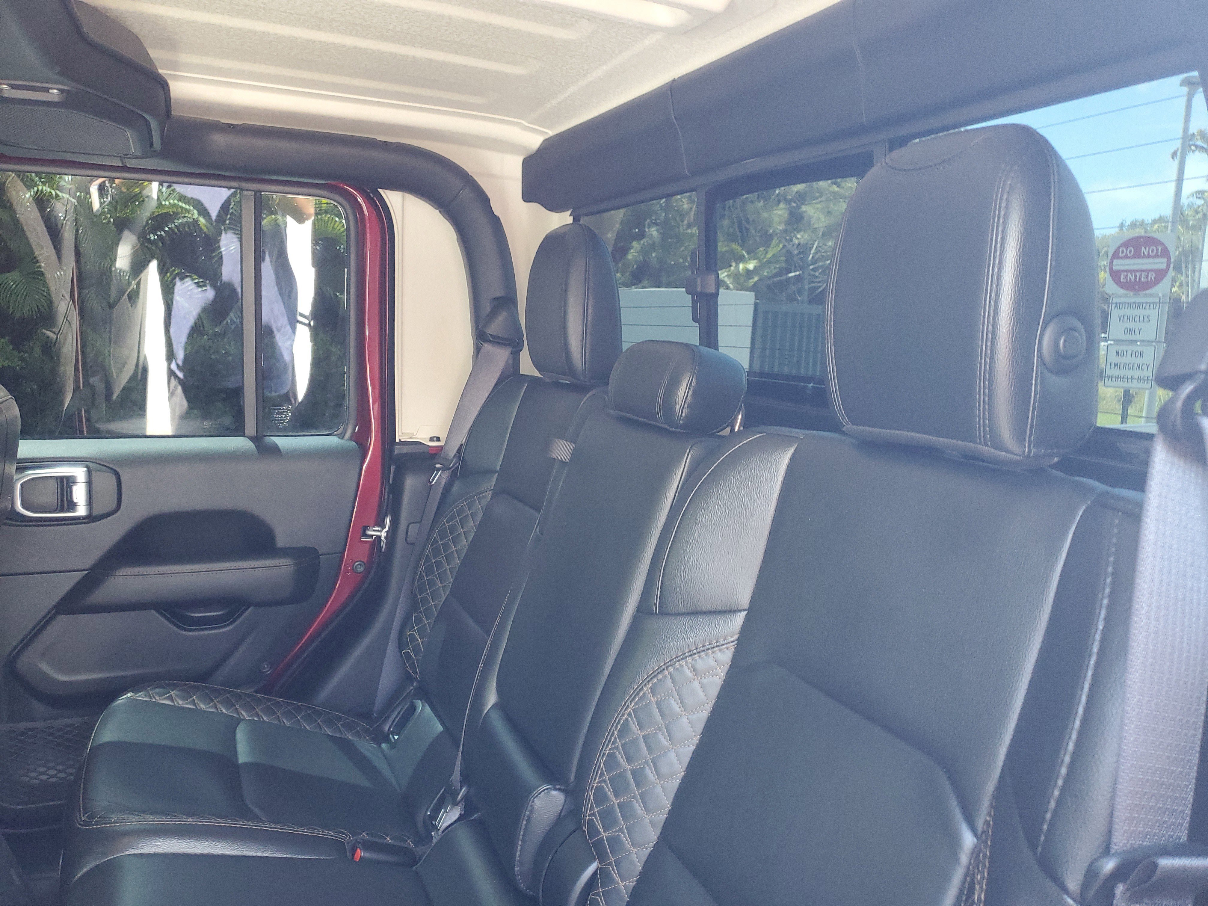 Used 2021 Snazzberry Pearlcoat Jeep High Altitude image 11