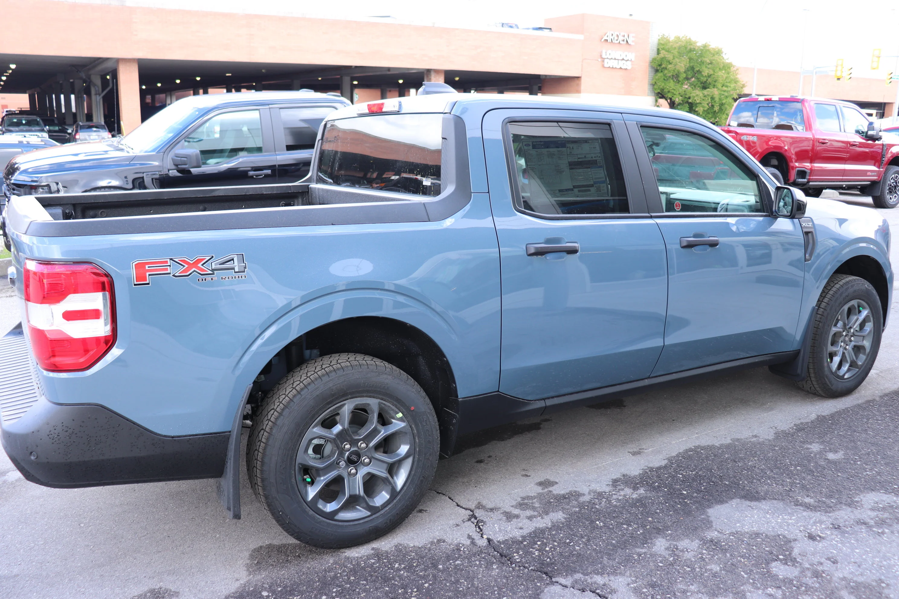 New 2026 AZURE GREY METALLIC TC Ford XLT image 3