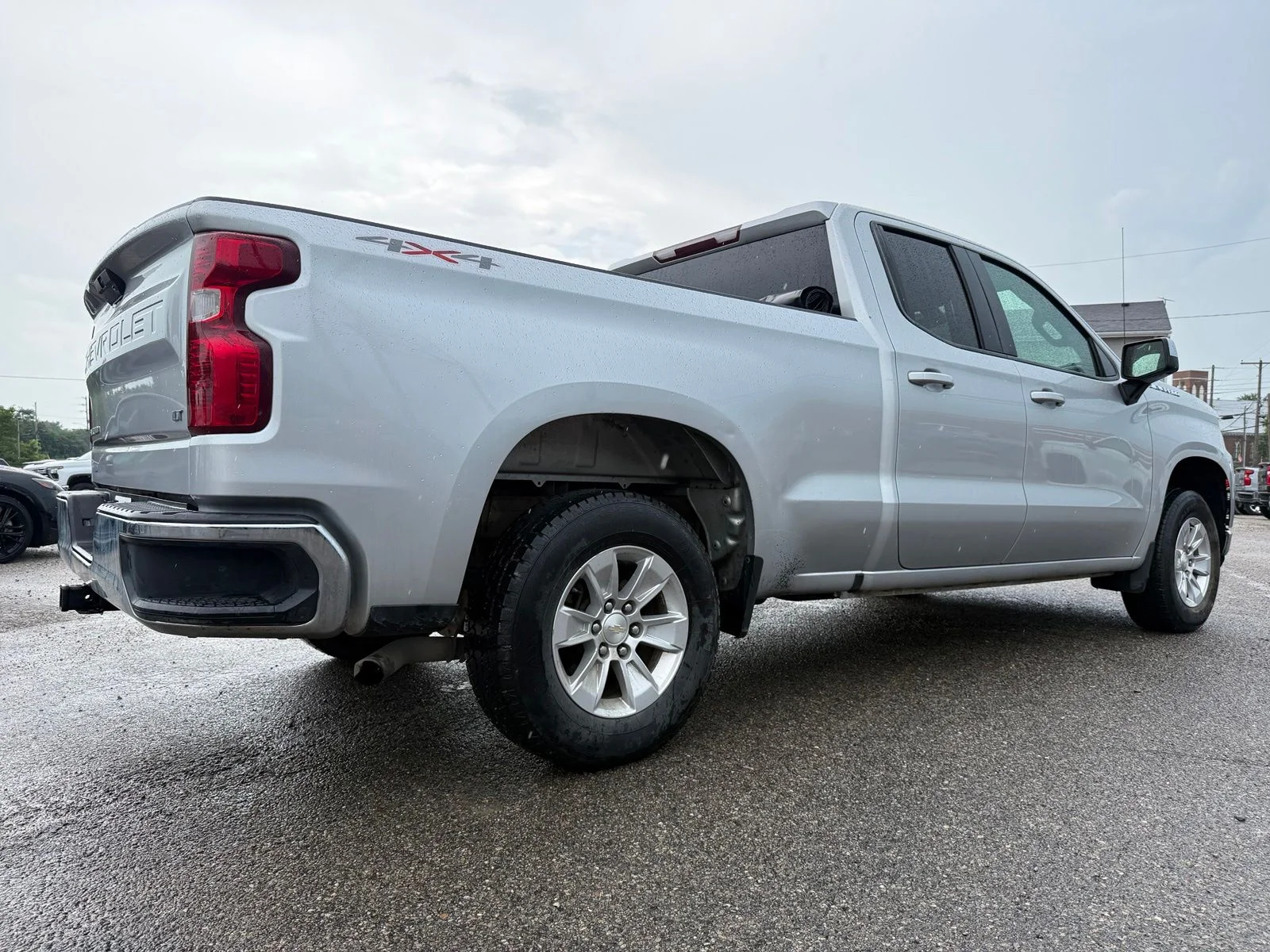 Used 2021 Silver Chevrolet LT image 6