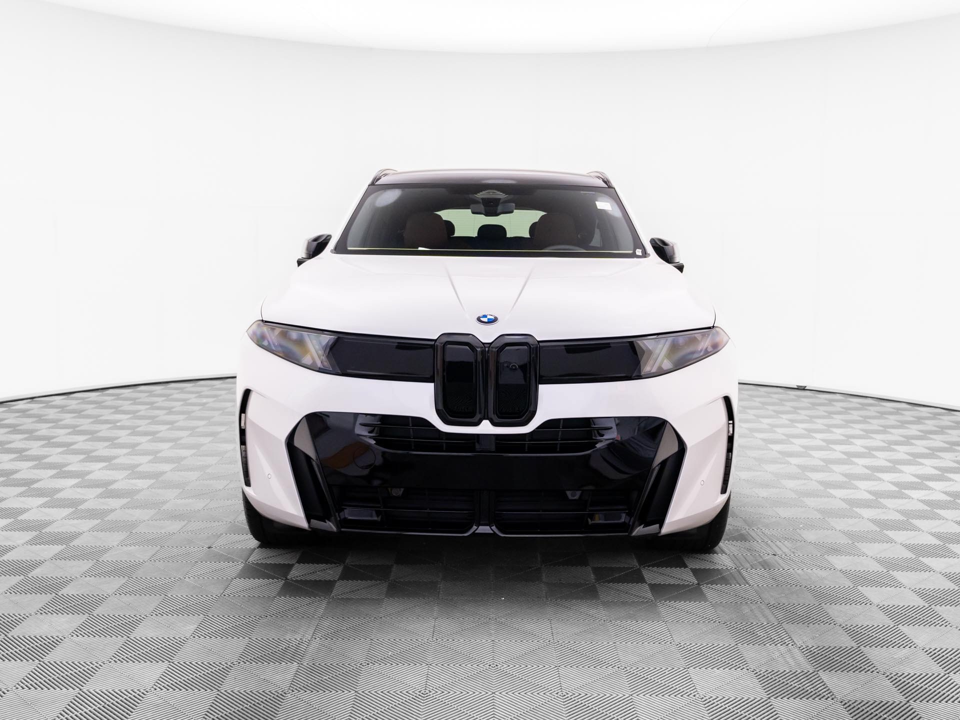 New 2027 Mineral White Metallic BMW 40 image 9