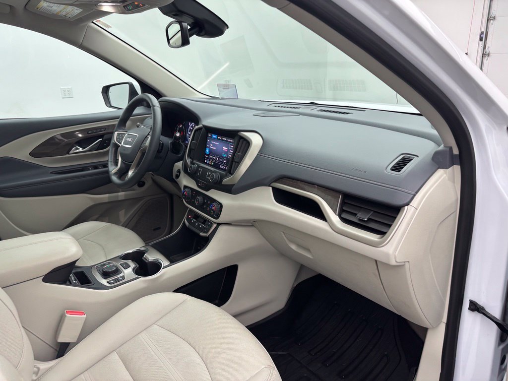 Certified Used 2023 White Frost Tri-Coat GMC Denali image 32
