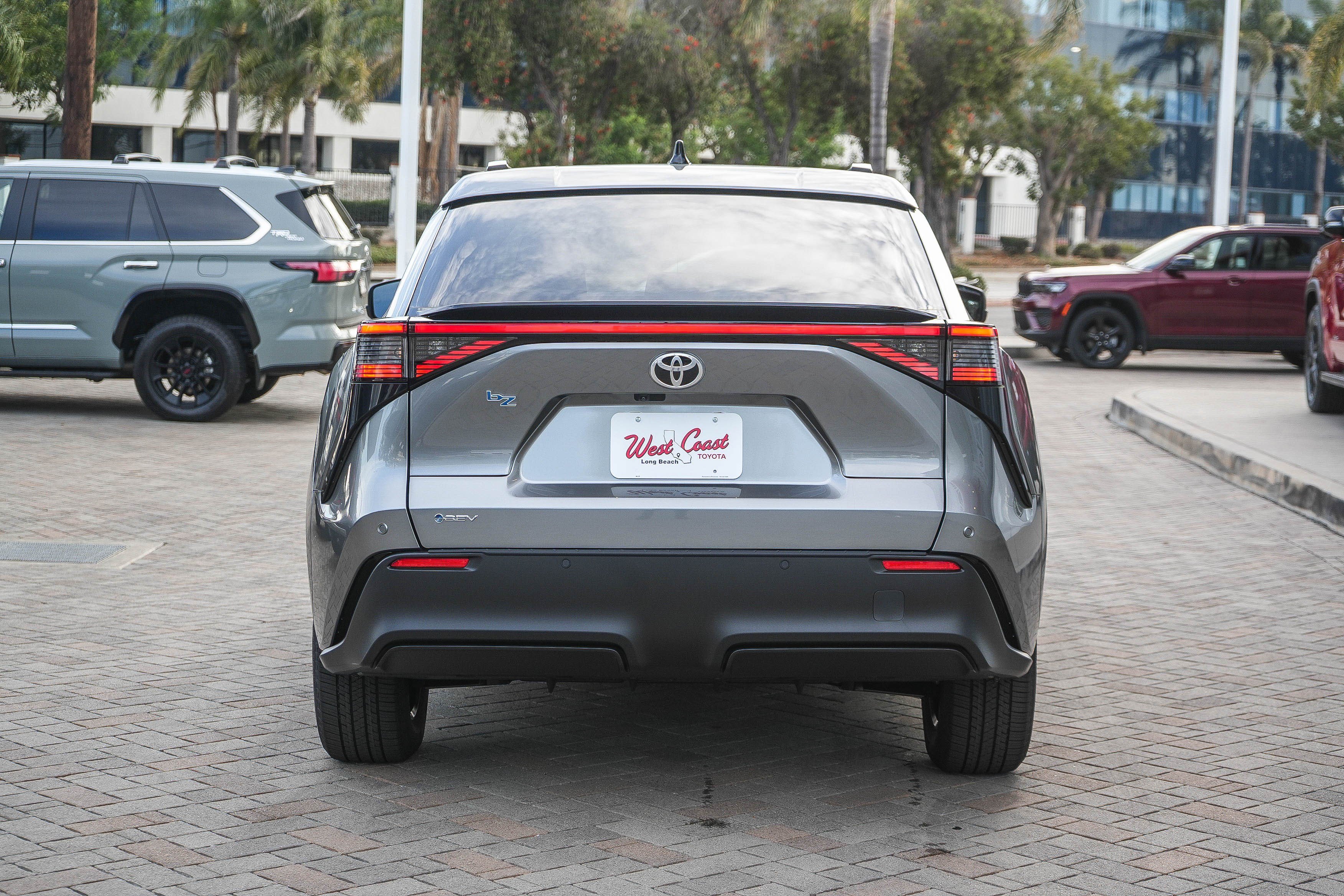 New 2026 Heavy Metal <sup>1</sup> Toyota  XLE image 7