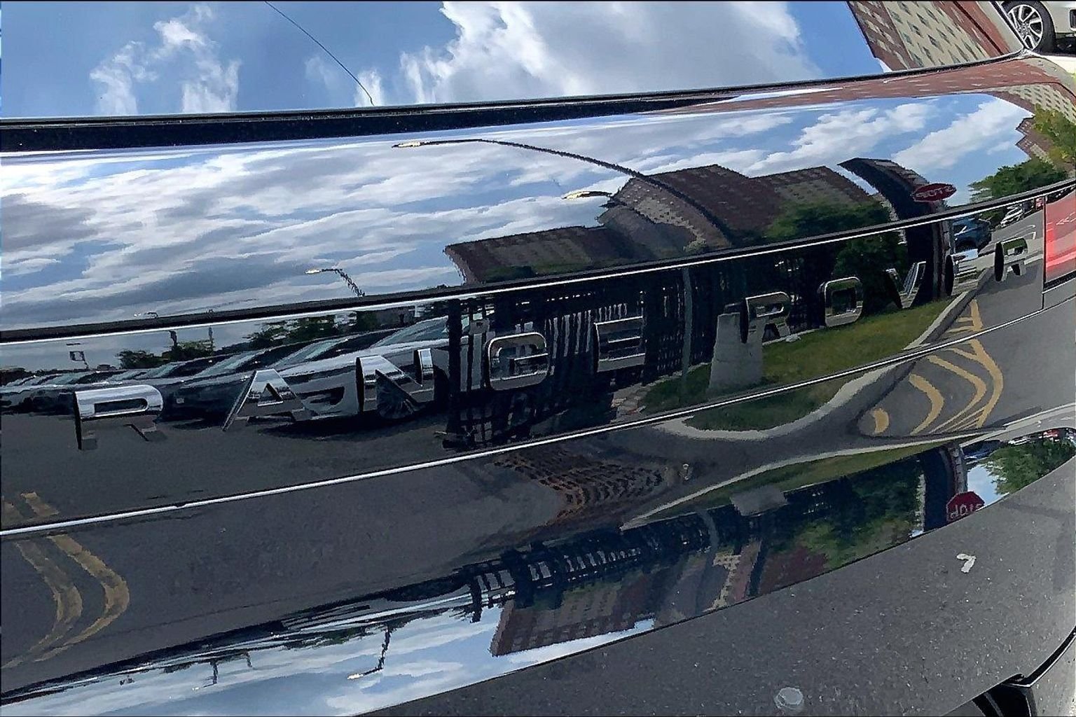 New 2026 Narvik Black Land Rover SV image 15